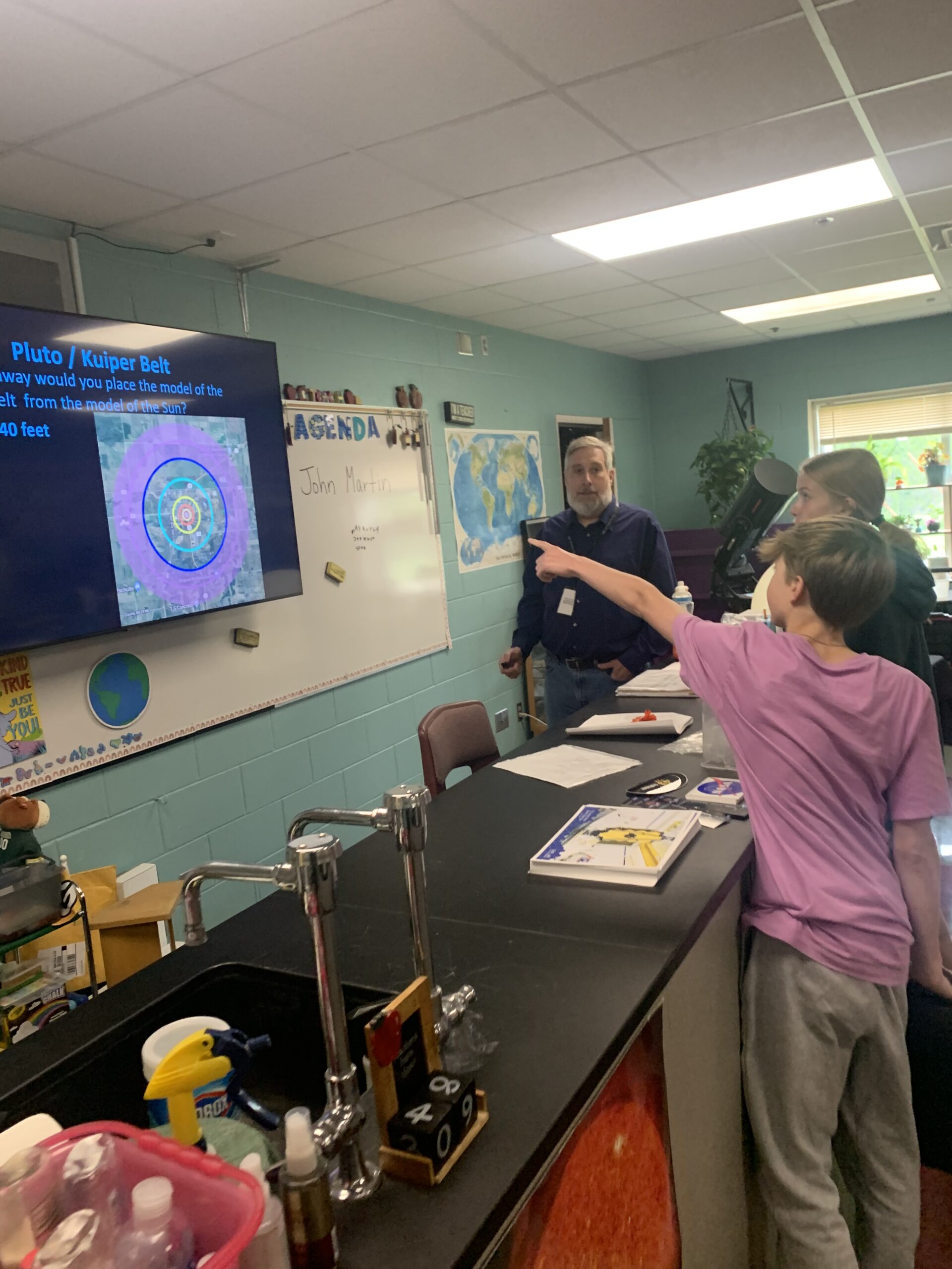 Exploring the Solar System with Plainview Elgin Millville Middle School May 2024